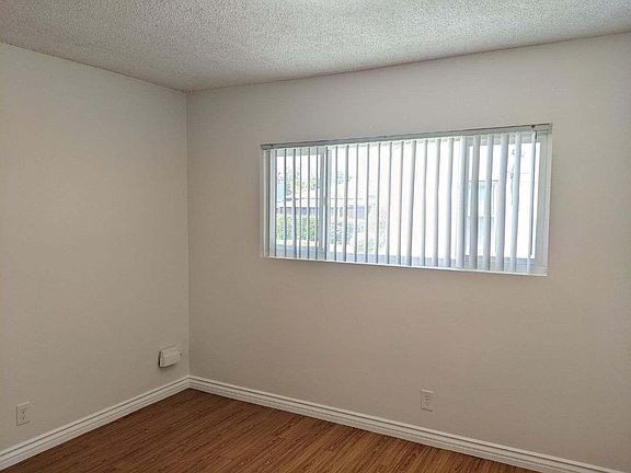 3rd image of 1829 S Olive Ave APT A