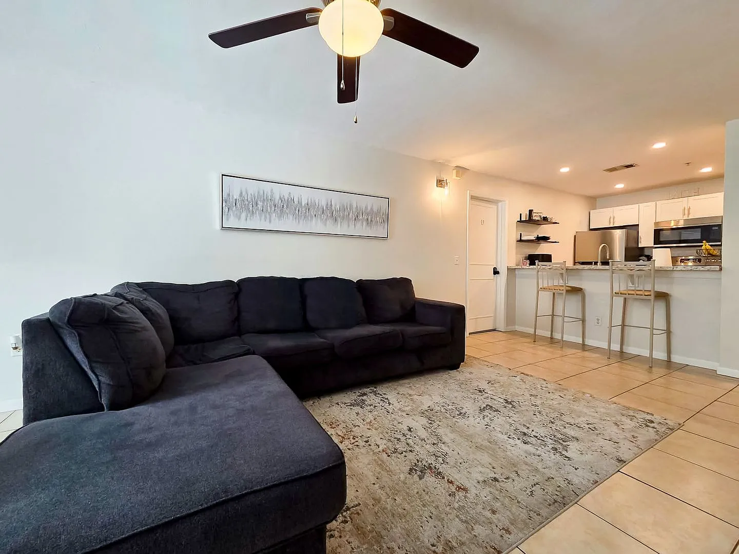 3800 SW 20th Avenue - University Terrace West 206A - D — Photo 4