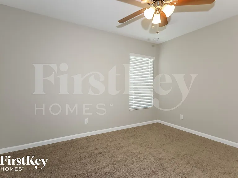 1426 SW Oriole Ln — Photo 11