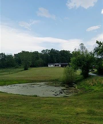 3rd image of 15516 Old West Eminence Rd #15514