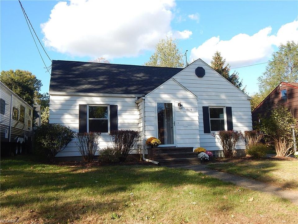 1st image of 1019 Gardenview St