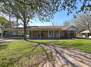 6201 Crest Ln, Kaufman, TX 75142