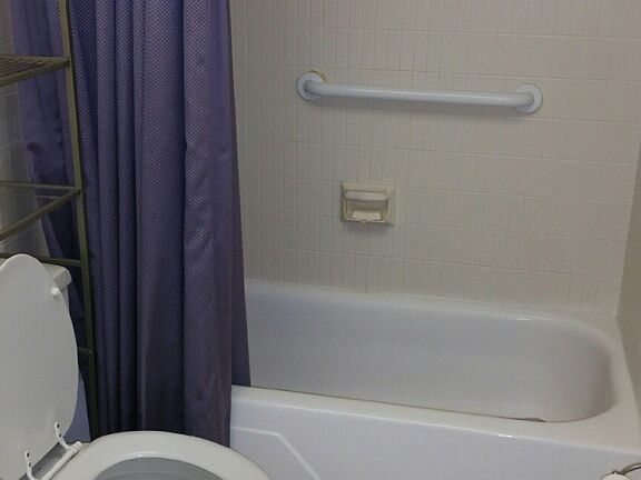 4th image of 1009 Pearce Dr Unit 309