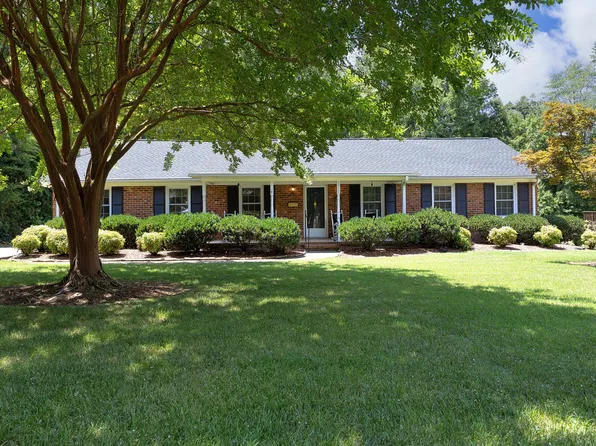 2920 Blanche Dr, Burlington, NC 27215