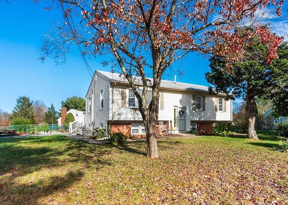 1419 Wilbur Ave, Swansea, MA 02777 Zillow