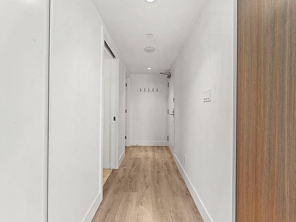 3rd image of 1788 Columbia St #210