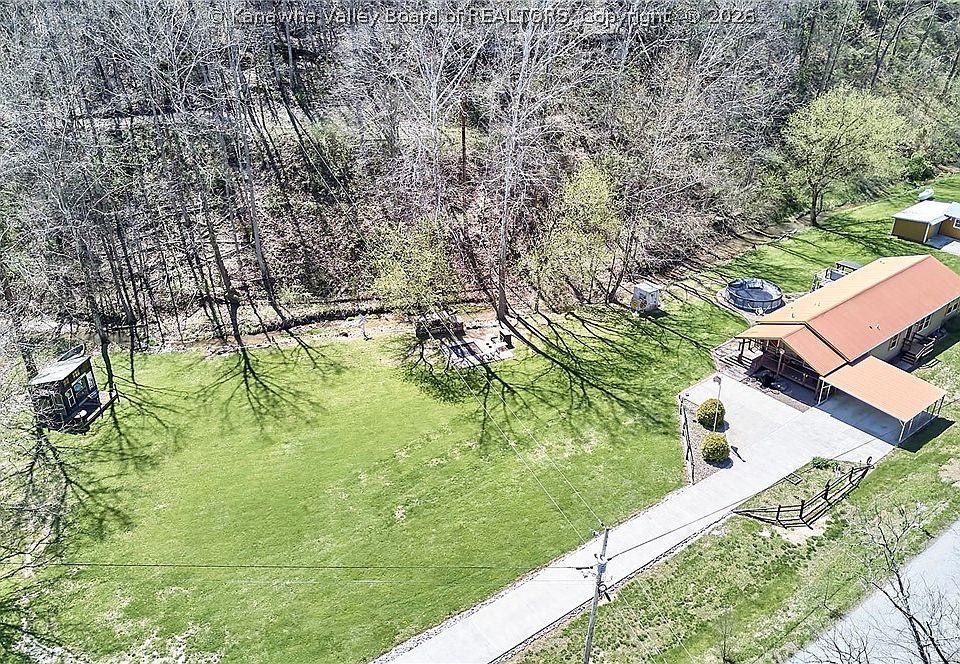 1st image of 965 McComas Branch Rd