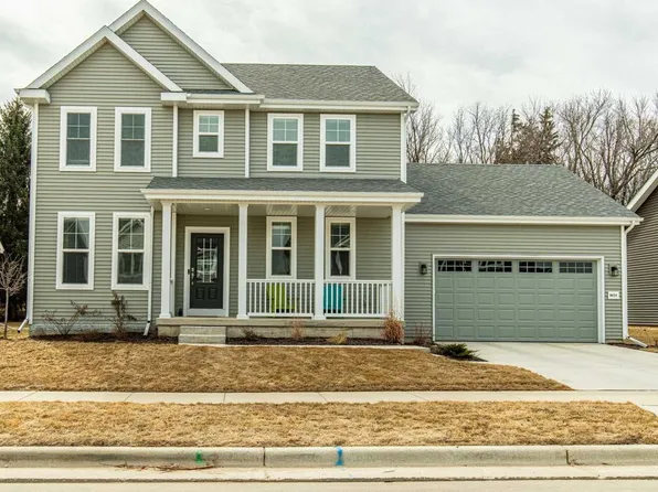 9425 Tawny Acorn Drive, Verona, WI 53593