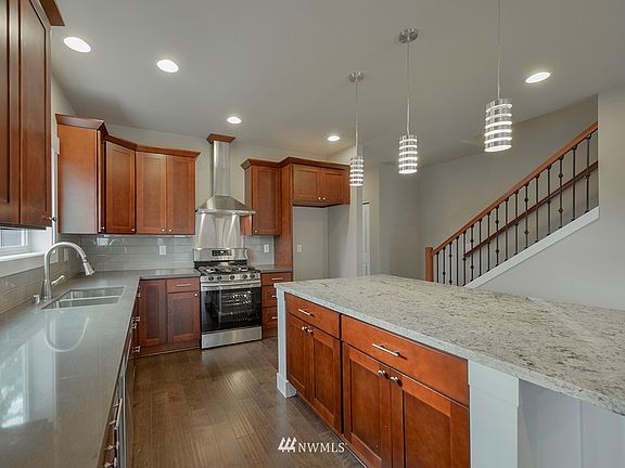 2nd image of 13508 6th Avenue SW