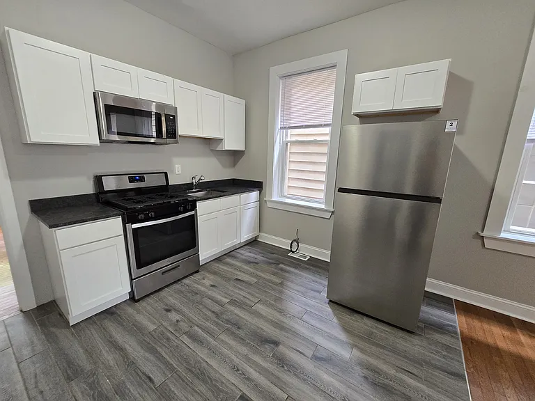 37 William St #1A — Photo 5