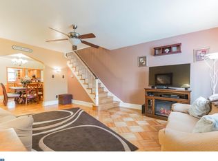 3216 Knorr St, Philadelphia, PA 19149