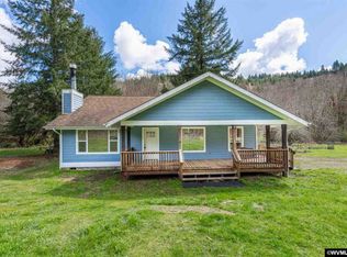 21640 High Pass Rd, Blachly, OR 97412