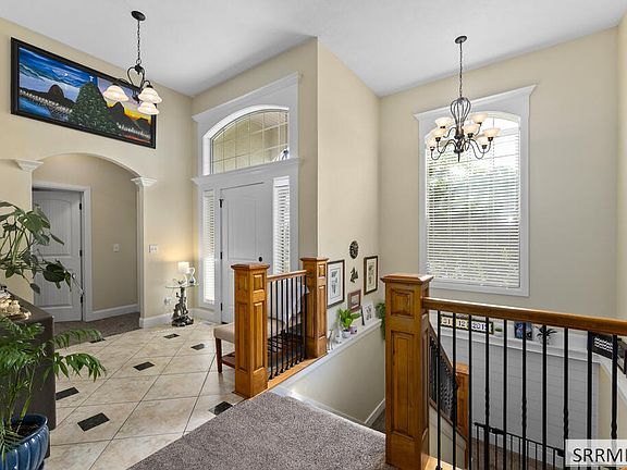 5th image of 1854 Castelli Dr