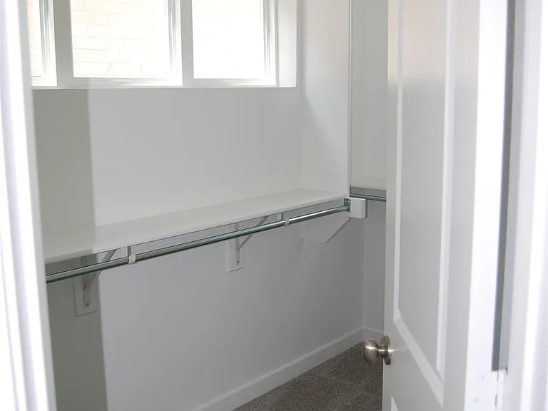 369 Oakbend Dr — Photo 17