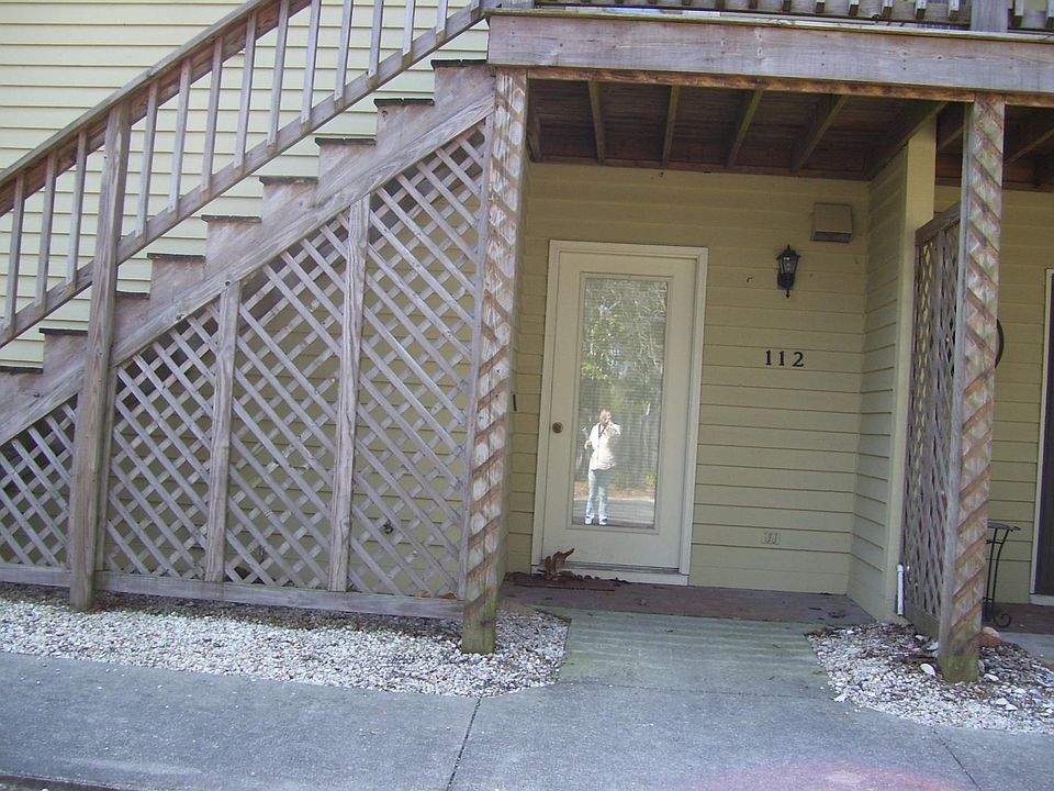 1st image of 1507 Military Cutoff Rd APT 112