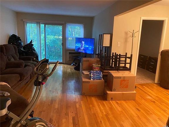 3rd image of 13-11 Bell Blvd Floor 2