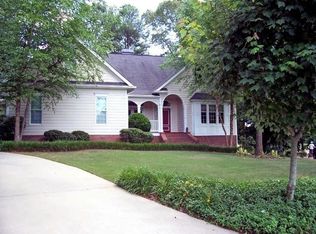 370 Northcrest Dr, Newnan, GA 30265