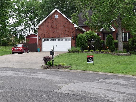 3rd image of 4006 Greentree Ct W