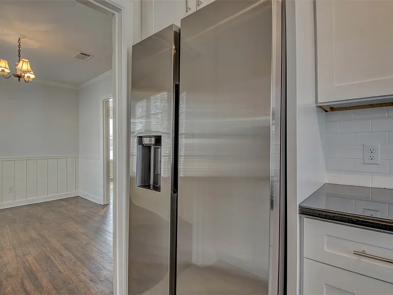 2216 N Arthur St — Photo 13