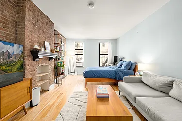 428 West 46th Street