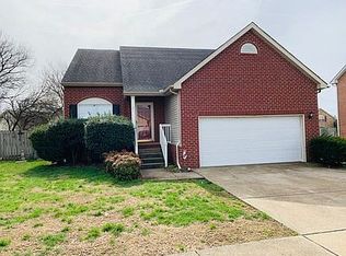 155 Sumner Meadows Ln, Hendersonville, TN 37075