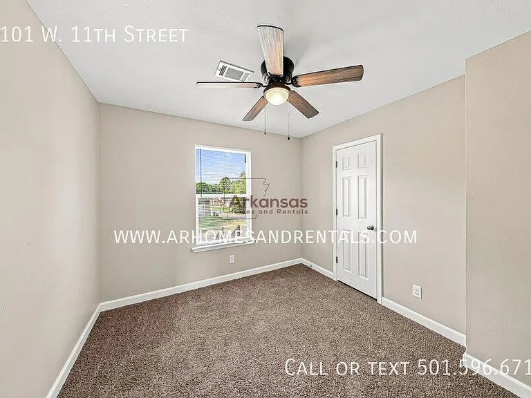 3101 W 11th St — Photo 12