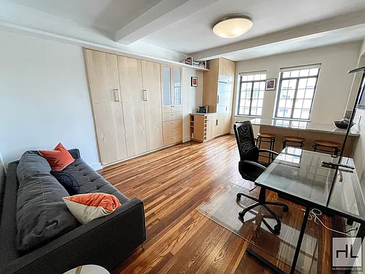 Rented by Highline Residential | media 6