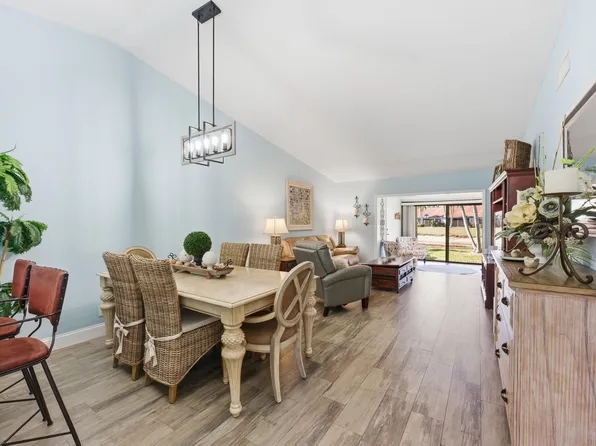 705 Sunny Pine Way #H, Greenacres, FL 33415