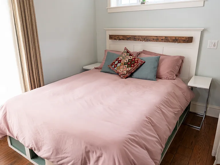 2737 Malletts Bay Ave #B — Photo 11