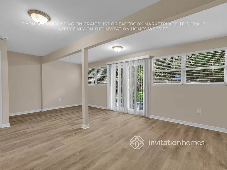 4461 Melvin Cir E — Photo 7