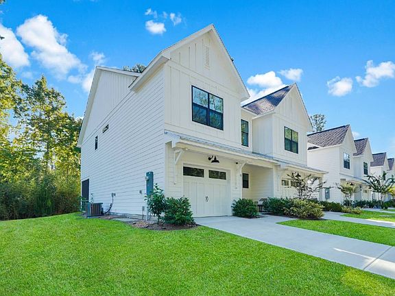 2nd image of 50 Pink Sand Ln