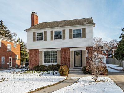 846 Lakepointe St, Grosse Pointe Park, MI, 48230