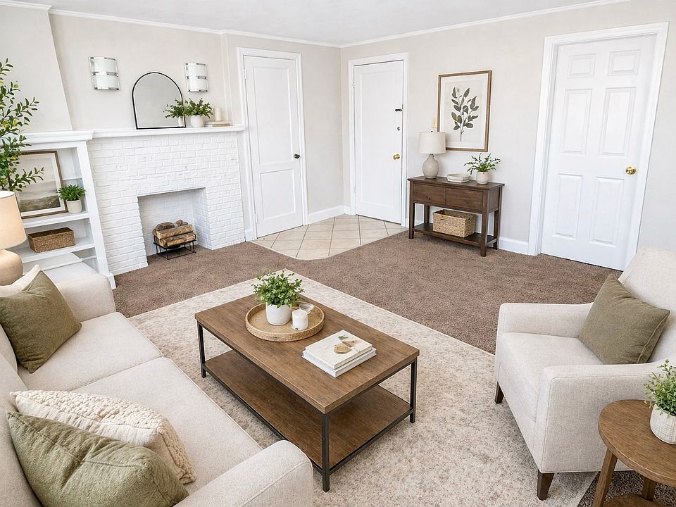 2-Bed/1-Bath - Staged