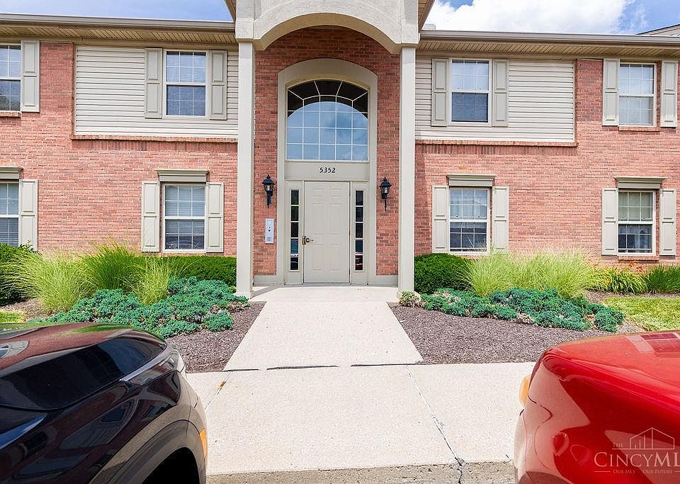 1st image of 5352 Meadow Walk Ln Unit 3G