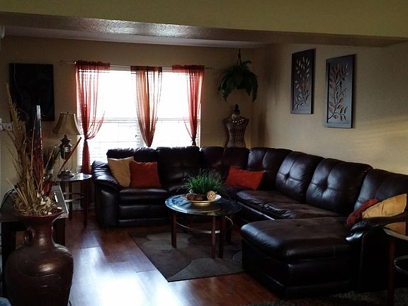 2nd image of 614 Sweet Creek Dr