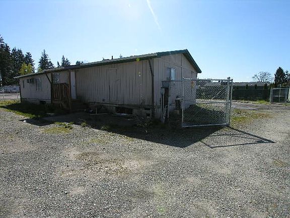 2nd image of 10825 22nd Ave E