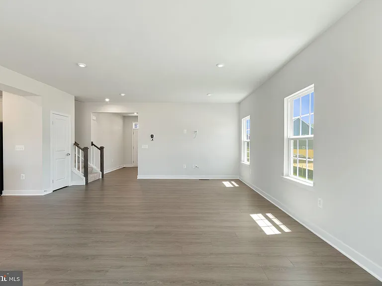 105 McKittrick Dr — Photo 22