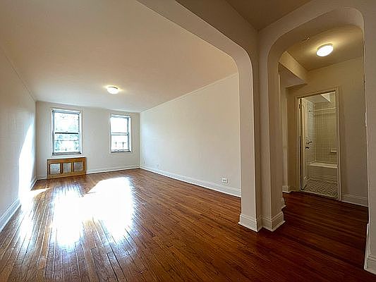 1st image of 135-10 Grand Central Pkwy #4O4