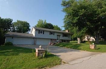 1st image of 4390 W Craig Dr