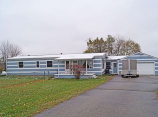 5667 Houston Rd, Eaton Rapids, MI 48827