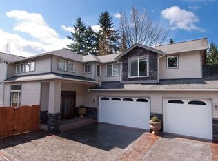 9012 Avondale Rd NE, Redmond, WA 98052