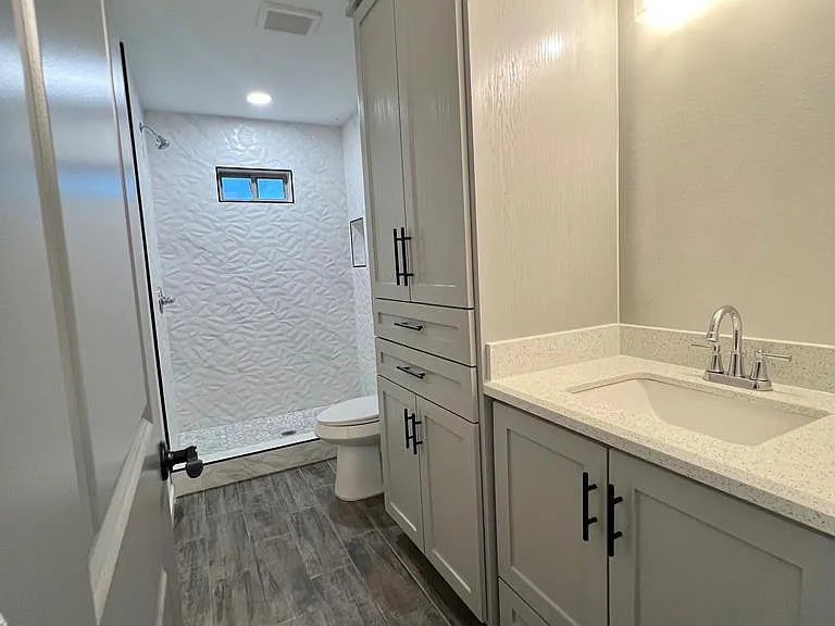 24186 Culiacan St #18 — Photo 22
