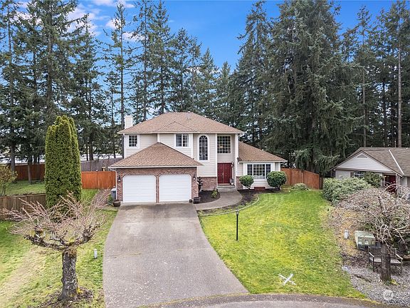 2nd image of 17219 92nd Avenue E