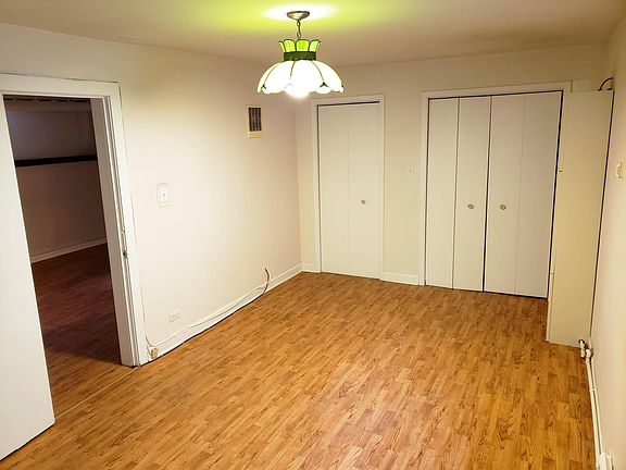 4th image of 3745 N Keeler Ave #G