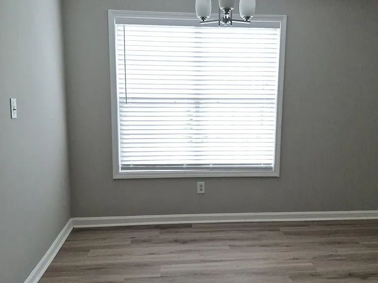 3663 Sapphire Ct — Photo 4