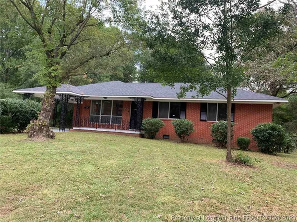 1856 Cascade St, Fayetteville, NC 28301