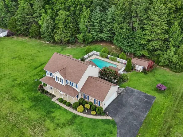 13512 Shrewsbury Ct, Charlotte Hall, MD 20622