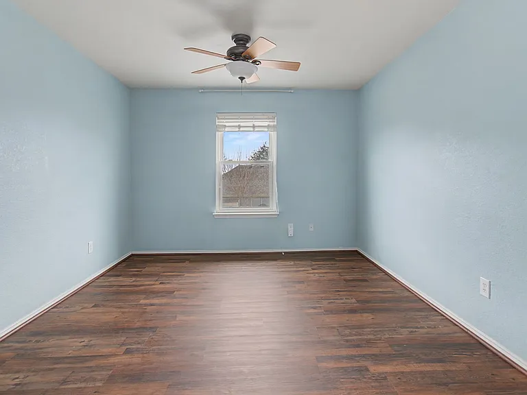 5016 Meridian Ln — Photo 19