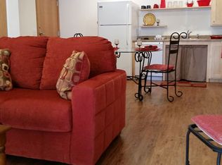 1875 W Pine St APT 216, Baraboo, WI 53913