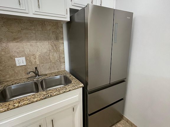 2nd image of 11727 Dorothy St APT 102